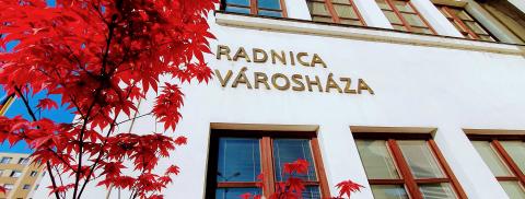 Módosul a Dunaszerdahelyi Városi Hivatal ügyfélfogadási rendje a nyári hónapokban