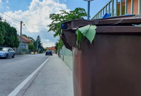 Április 4-től kezdik a zöldhulladék elszállítását a barna kukákból