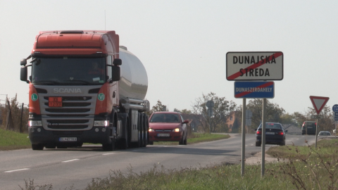 Kamióny vylúčené z centra Dunajskej Stredy 