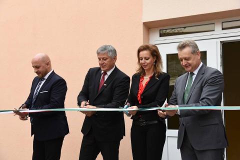 Átadták a felújított Október utcai óvoda épületét 