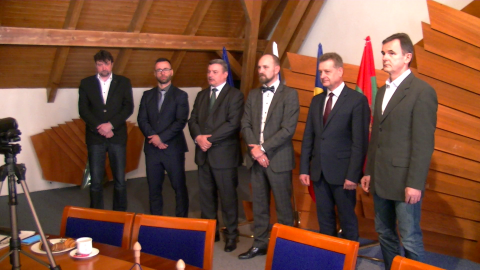 A megyeelnök  terepszemlén járt Dunaszerdahelyen és tájékozódott a régió gondjairól is