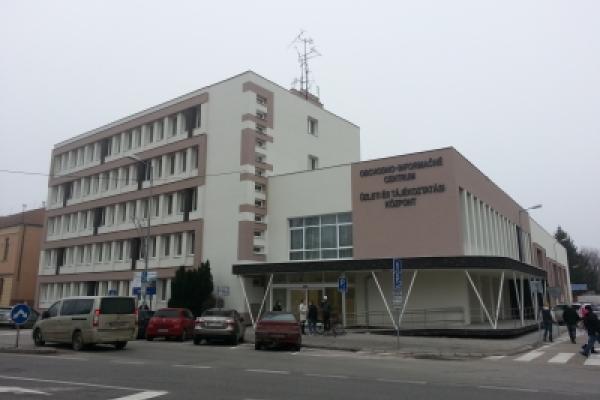 V Dunajskej Strede založili infomačný bod – odborným poradenstvom pomáhajú podnikateľom, ktorí pre koronakrízu žiadajú štátny príspevok