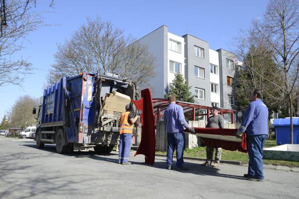 Tavaszi lomtalanítási napok