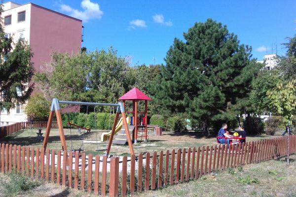 Elsődleges szempont a gyermekek biztonsága a játszótereken