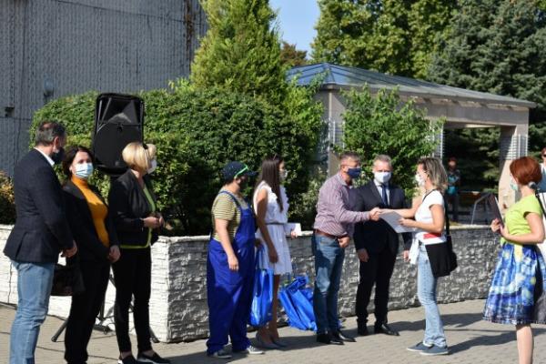 Kuka Manó örömöt osztott