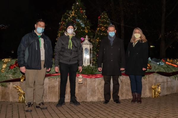 Dunaszerdahelyi advent – Hájos Zoltán polgármester köszöntője és a negyedik gyertya meggyújtása