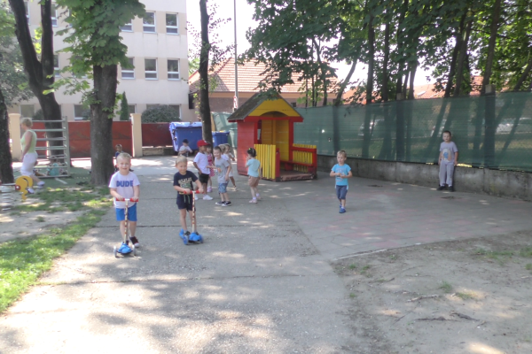 Idén nyáron is lesz óvodai szolgálat