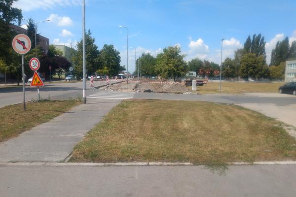 Folytatódnak a parkolóépítési, valamint az út- és járdafelújítási beruházások