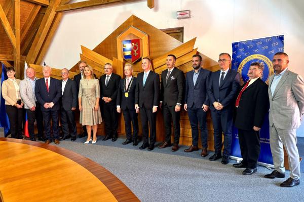 Dunaszerdahely és Zalaegerszeg testvérvárosi szerződést kötött