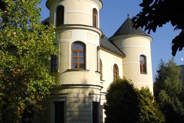 Galéria: új nyitva tartás