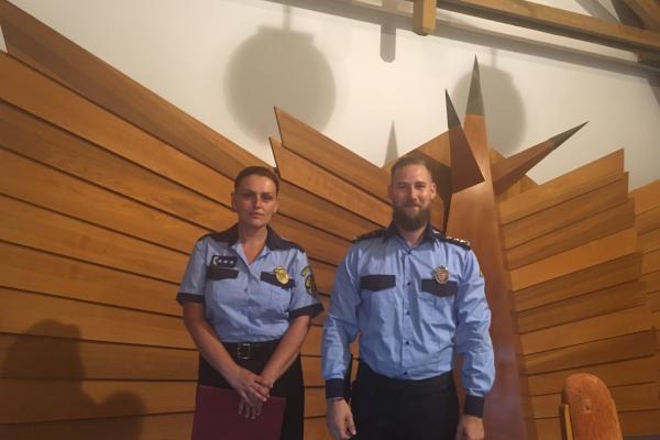 A bátor helytállásért két városi rendőr kapott elismerést