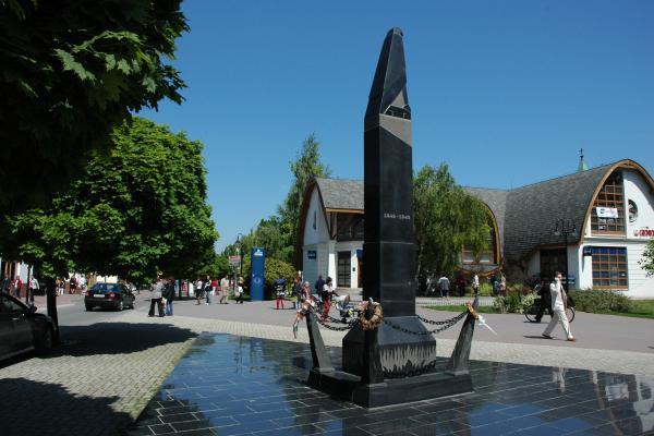 Koszorúzás Március 15-én