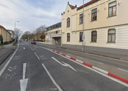Jesenský utca . Google street view